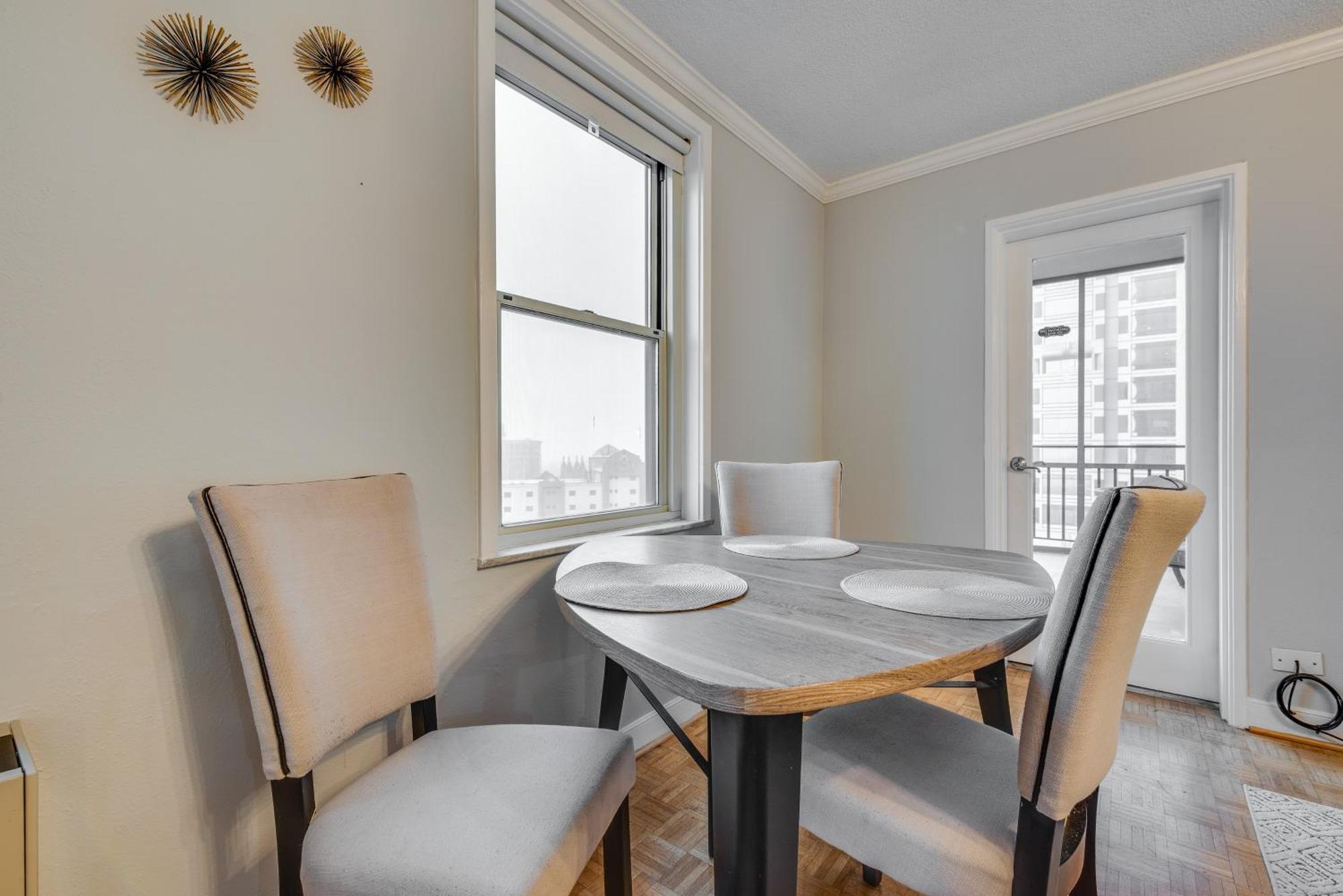 Downtown Atlanta Condo Walk To Arenas And Venues Экстерьер фото