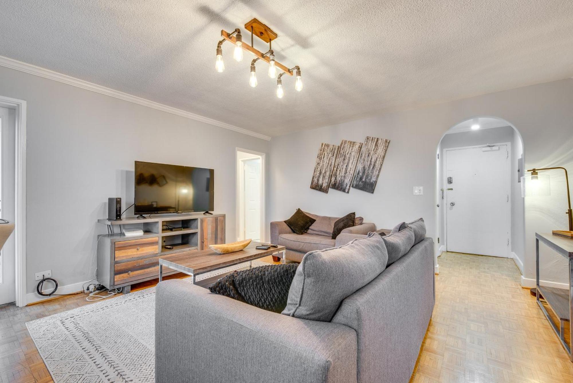 Downtown Atlanta Condo Walk To Arenas And Venues Экстерьер фото