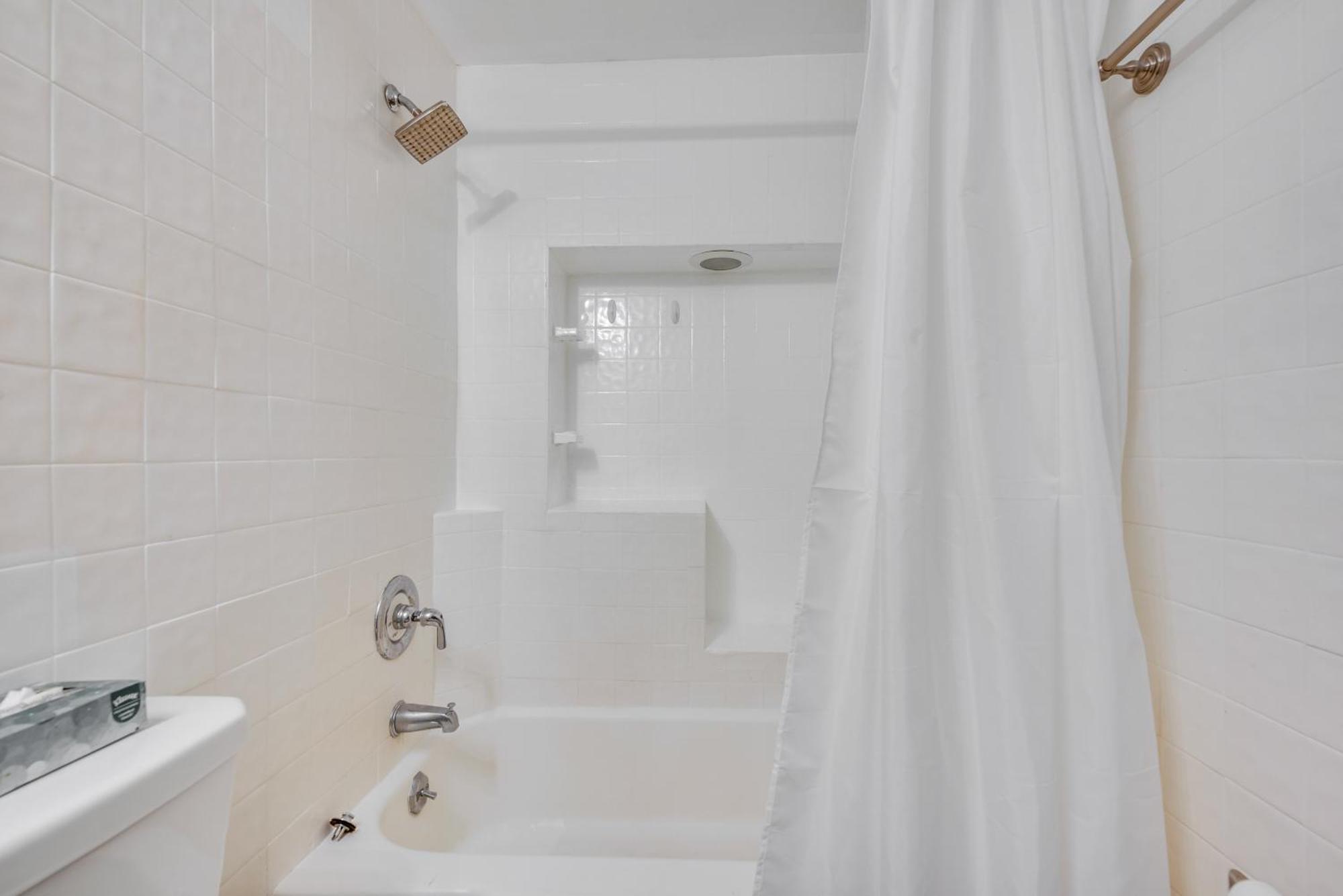 Downtown Atlanta Condo Walk To Arenas And Venues Экстерьер фото