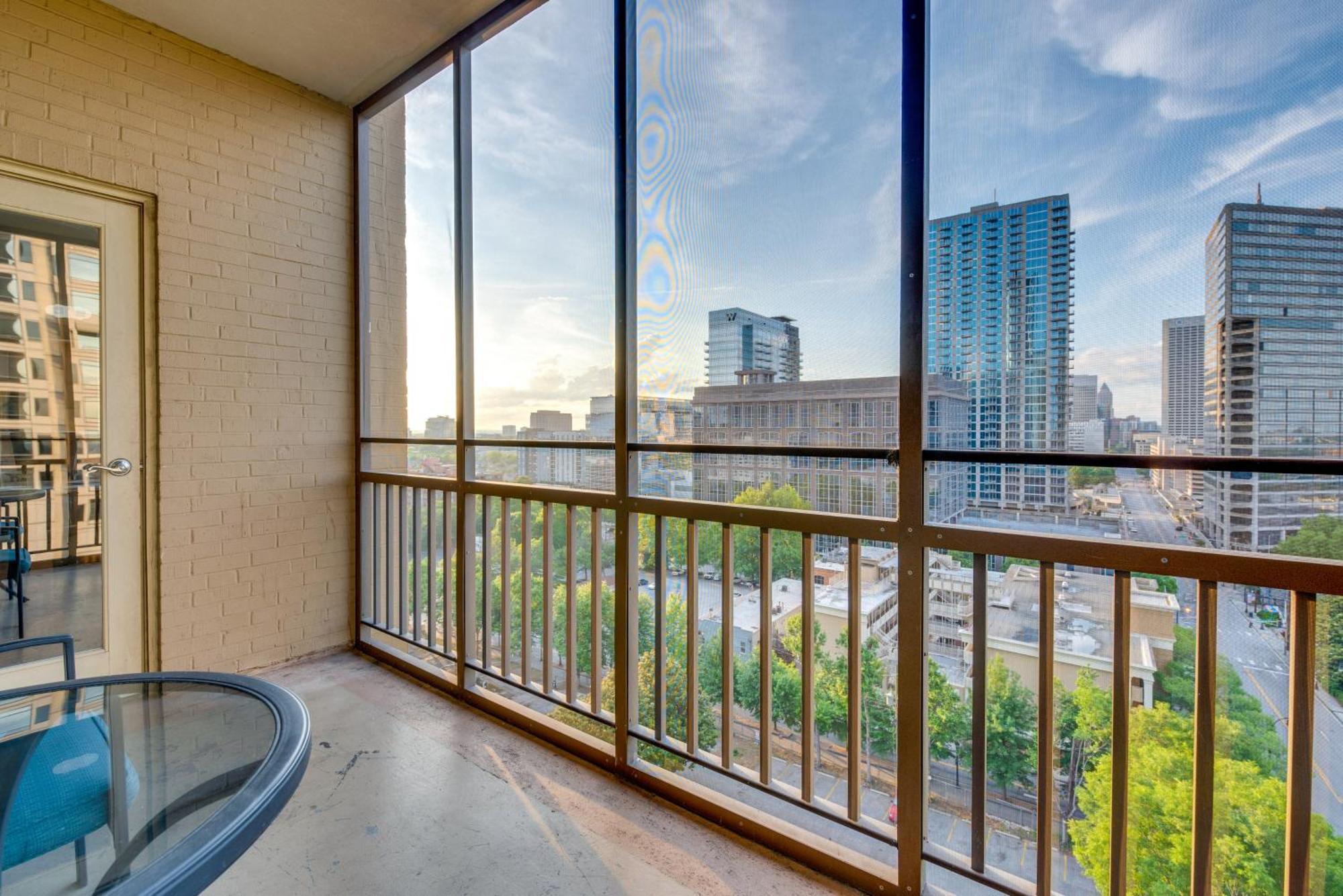 Downtown Atlanta Condo Walk To Arenas And Venues Экстерьер фото