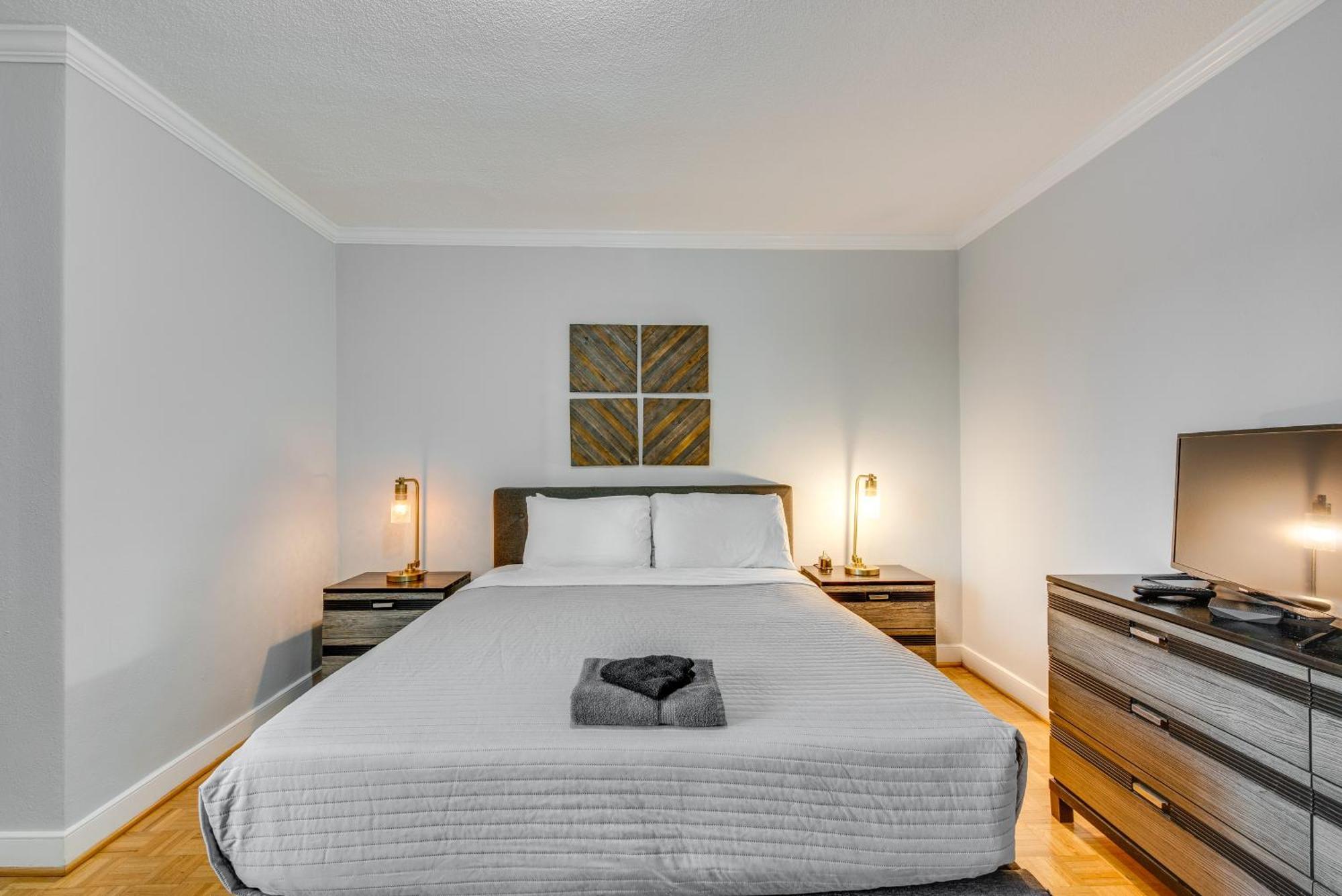 Downtown Atlanta Condo Walk To Arenas And Venues Экстерьер фото